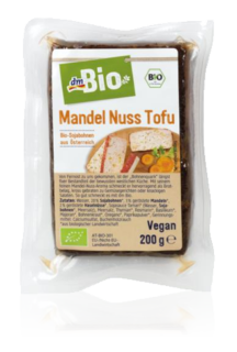 Mandľovo-orechové tofu